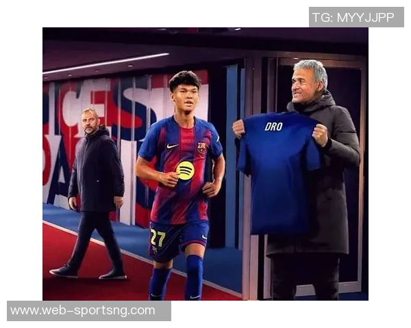 巴萨中场德罗启程前往巴黎即将与巴黎圣日耳曼完成签约 巴萨中场德罗启程前往巴黎即将与巴黎圣日耳曼完成签约